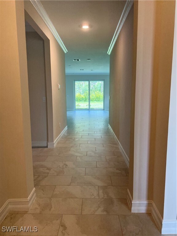 Building Photo - 331 Tamarindo Ln