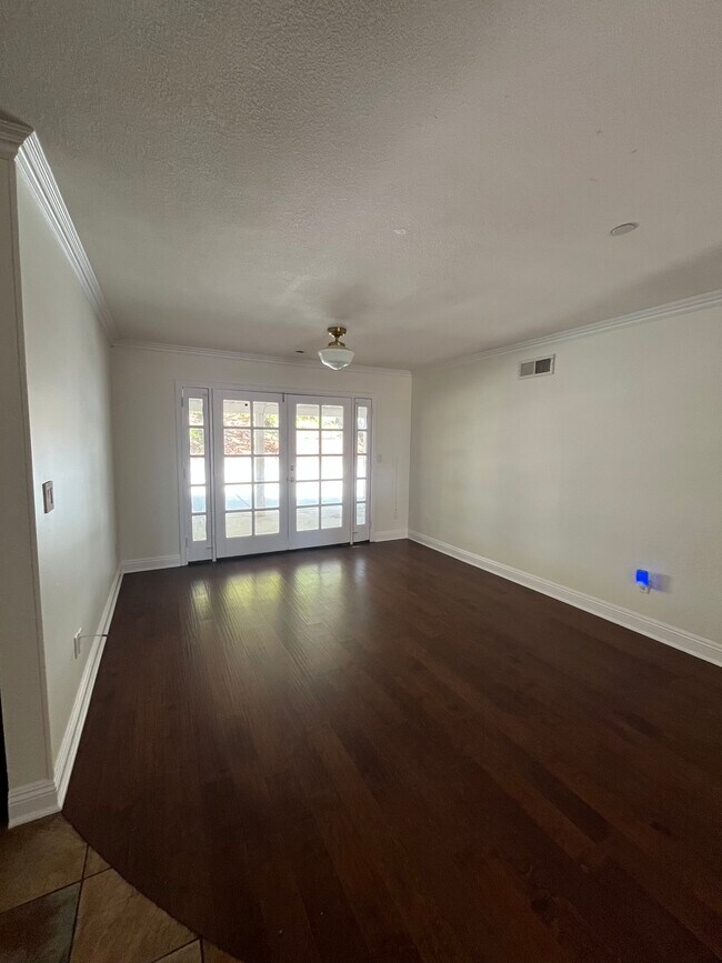 Building Photo - 12727 Shenley St