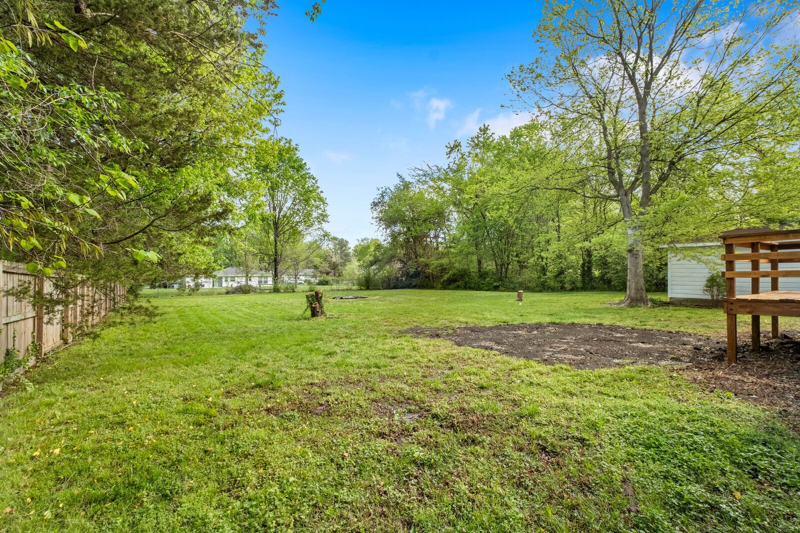 Building Photo - 2228 W Wedington Dr