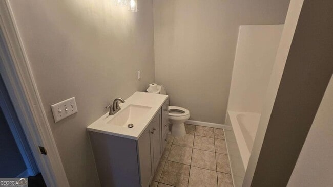 Building Photo - 3025 Mangum Dr