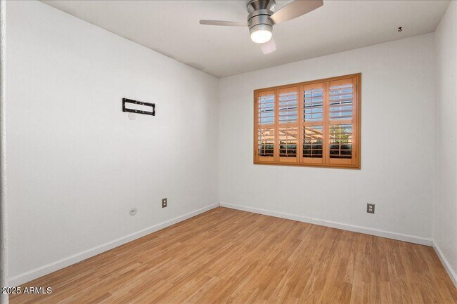 Building Photo - 3261 W Melinda Ln