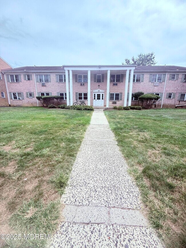 Building Photo - 28 Windsor Terrace