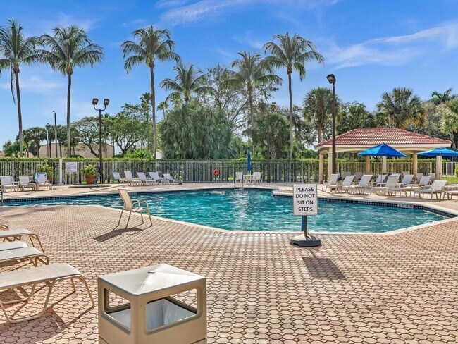 Building Photo - 6094 Lake Hibiscus Dr