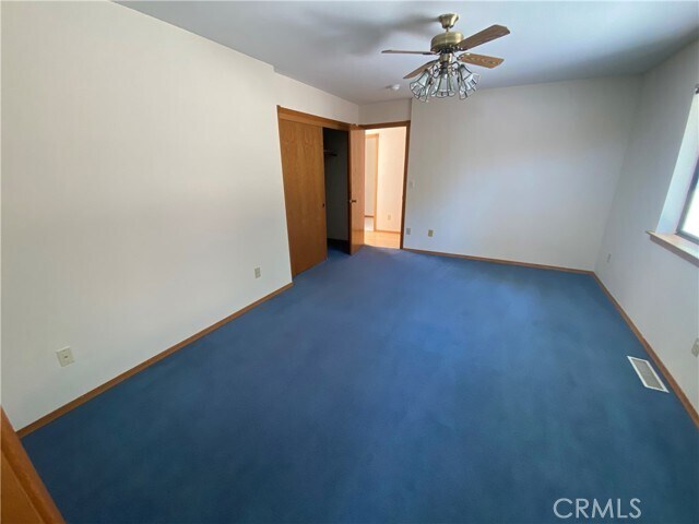 Building Photo - 19232 N Shore Ct