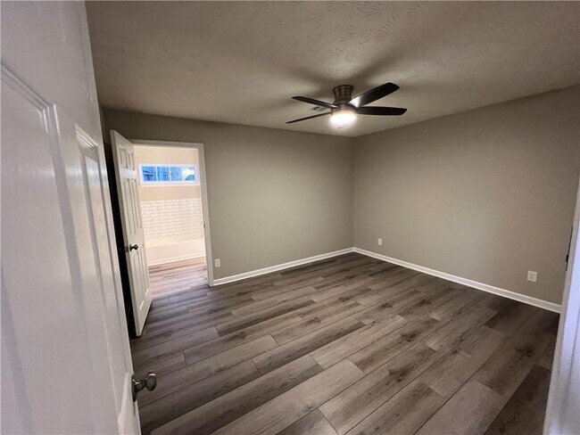 Building Photo - 6590 A C Smith Rd