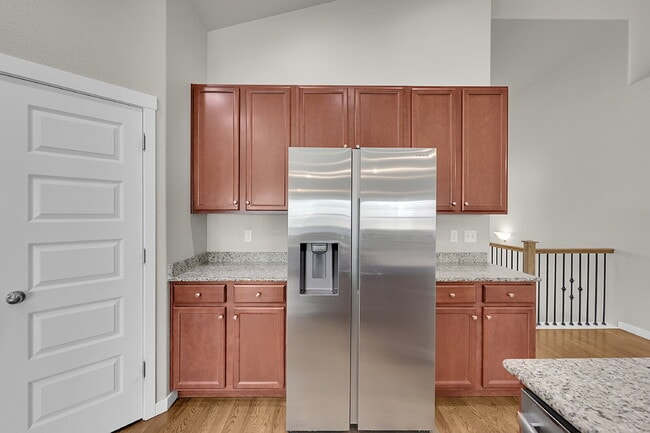 Building Photo - $3,150 - 5 Bed, 3 Bath Home in CO Springs ...