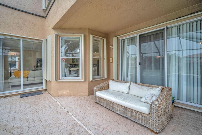 Building Photo - 16389 SW 31st St