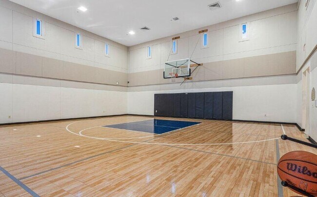 Building Photo - 1309 Tuscany Way