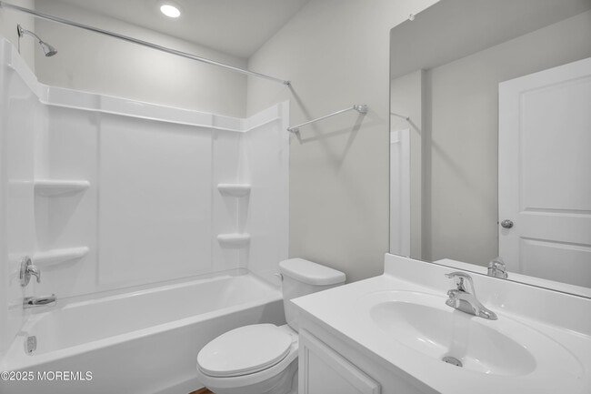 Building Photo - 216 Sandy Rdg Rd