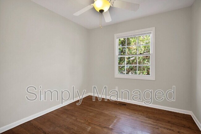 Building Photo - 7262 Ryan St