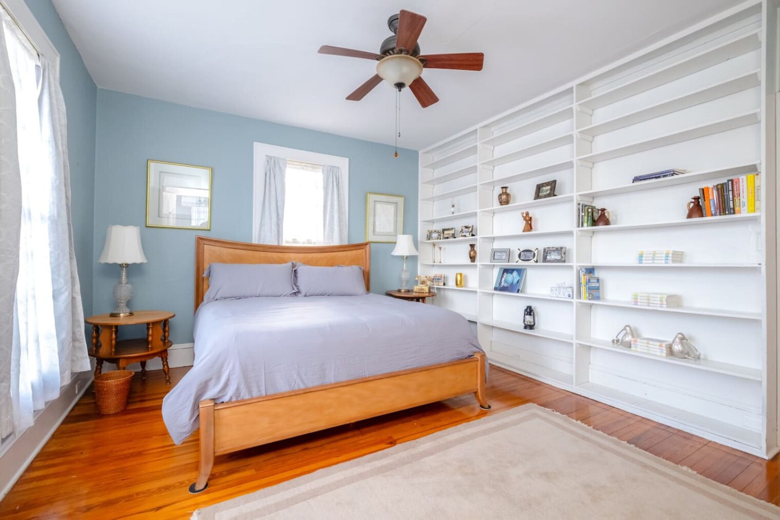 Building Photo - 406 NE 7th Ave