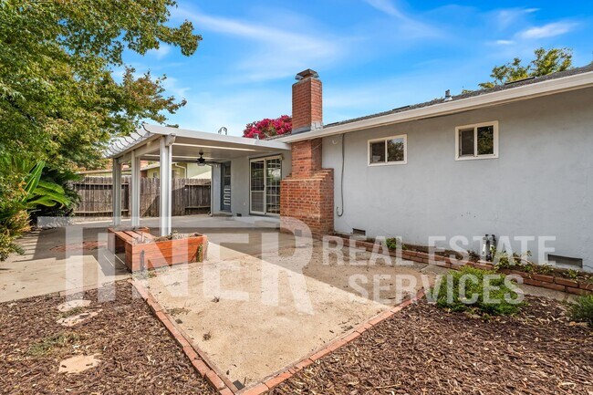 Building Photo - 2940 Belmar St
