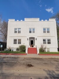 Building Photo - Best Apartments