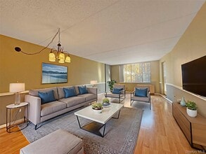 Building Photo - 777 N MacQuesten Pkwy