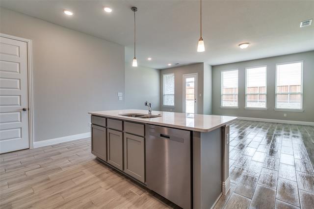 Building Photo - 1319 Beach Blvd