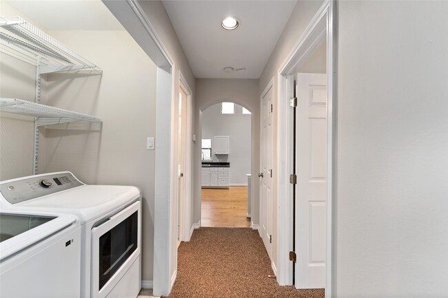 Building Photo - 24527 Appian Ridge