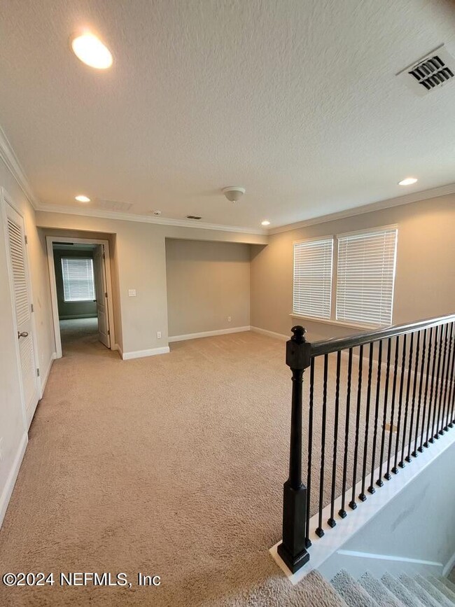 Building Photo - 4860 Red Egret Dr
