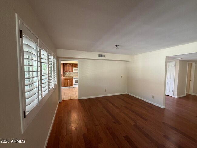 Building Photo - 10402 E Regal Dr