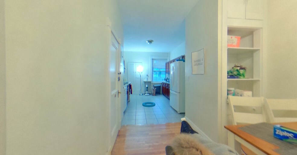 Building Photo - 22 Euston St