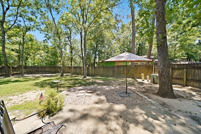 Building Photo - 1714 N Red Cedar Cir