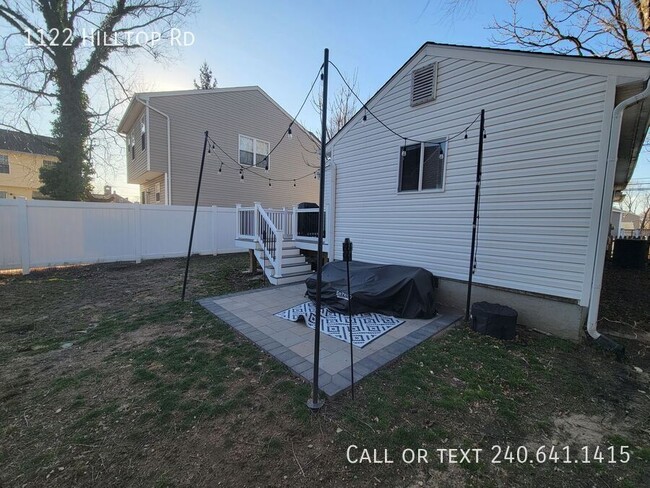 Building Photo - 1122 Hilltop Rd