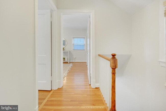 Building Photo - 5522 Blair Rd NE
