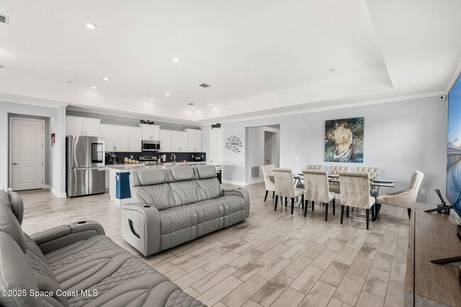 Building Photo - 3520 Rixford Way