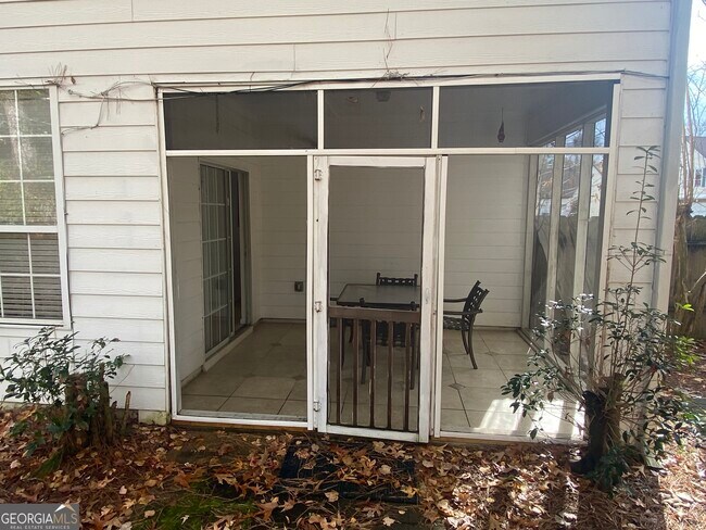 Building Photo - 541 Cascade Hills Ct SW