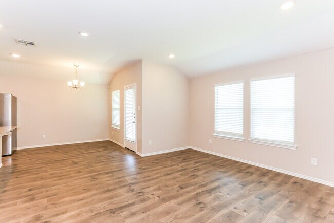 Building Photo - 980 Alton Dr
