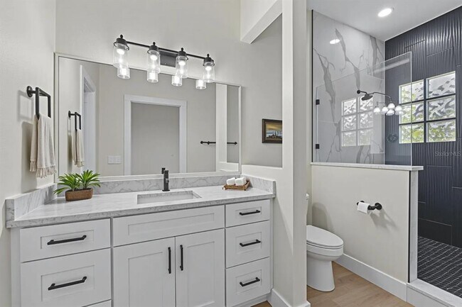 Building Photo - 37015 Waldo Dr