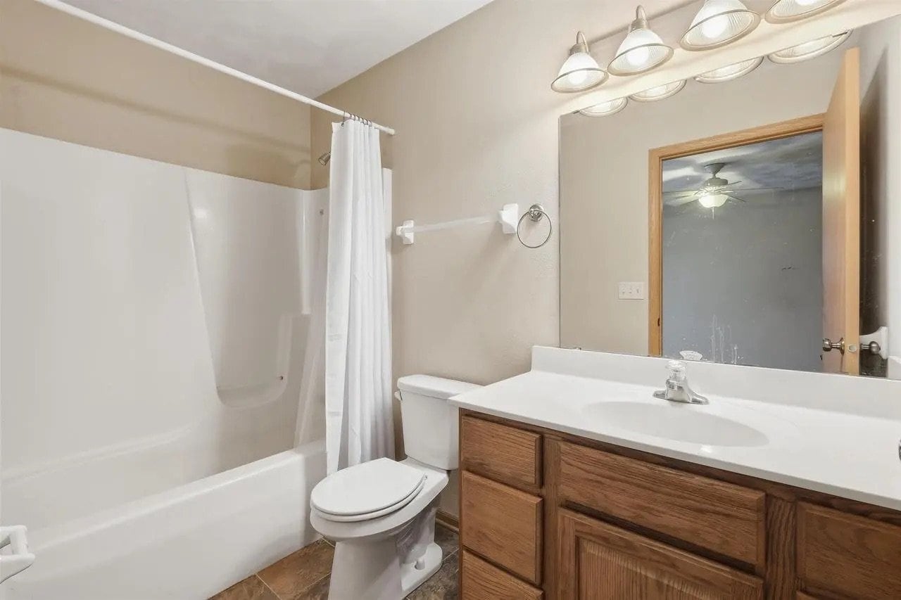 Building Photo - 1203 Stonewood Crossing