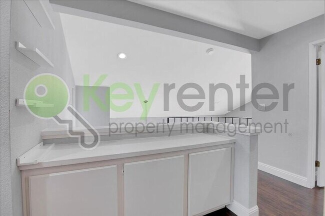 Building Photo - 3462 Bridgeford Dr