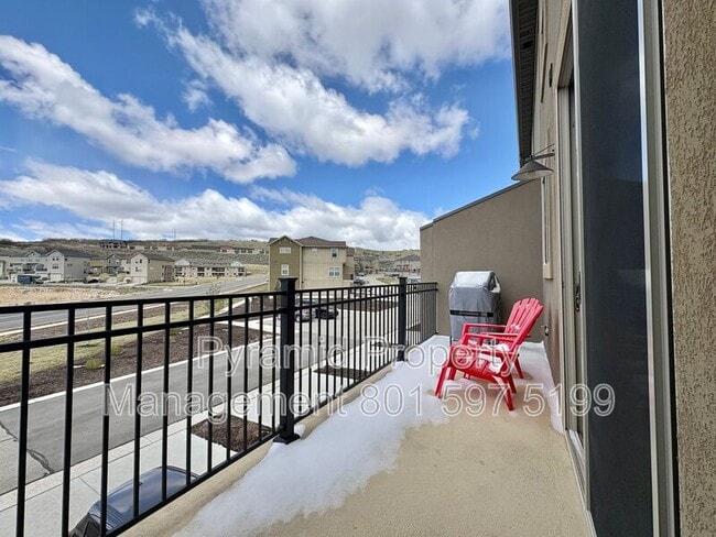 Building Photo - 1027 Wasatch Spring Rd