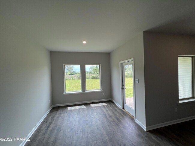 Building Photo - 213 Garden Oaks Ave