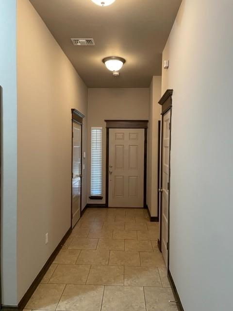 Building Photo - 2112 SW 140th St