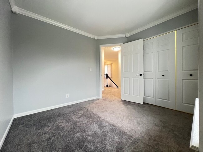 Building Photo - 22306 W Niagara Ct