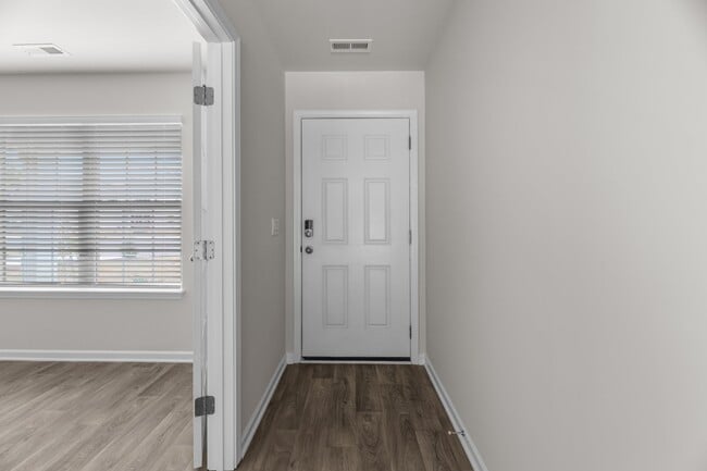 Building Photo - 4008 Madeline Farm Blvd