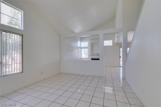 Building Photo - 1109 Torington Dr