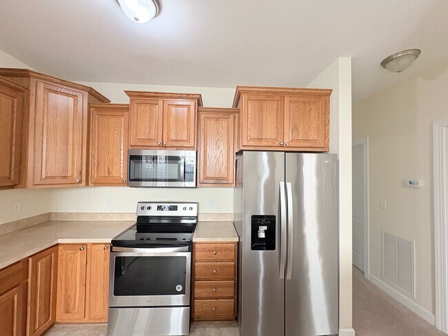 Building Photo - 62 Windgate Cir