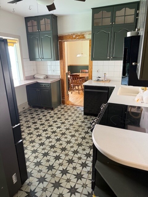 Building Photo - 1024 W Front St