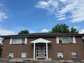Building Photo - 8631 W 62nd Ave