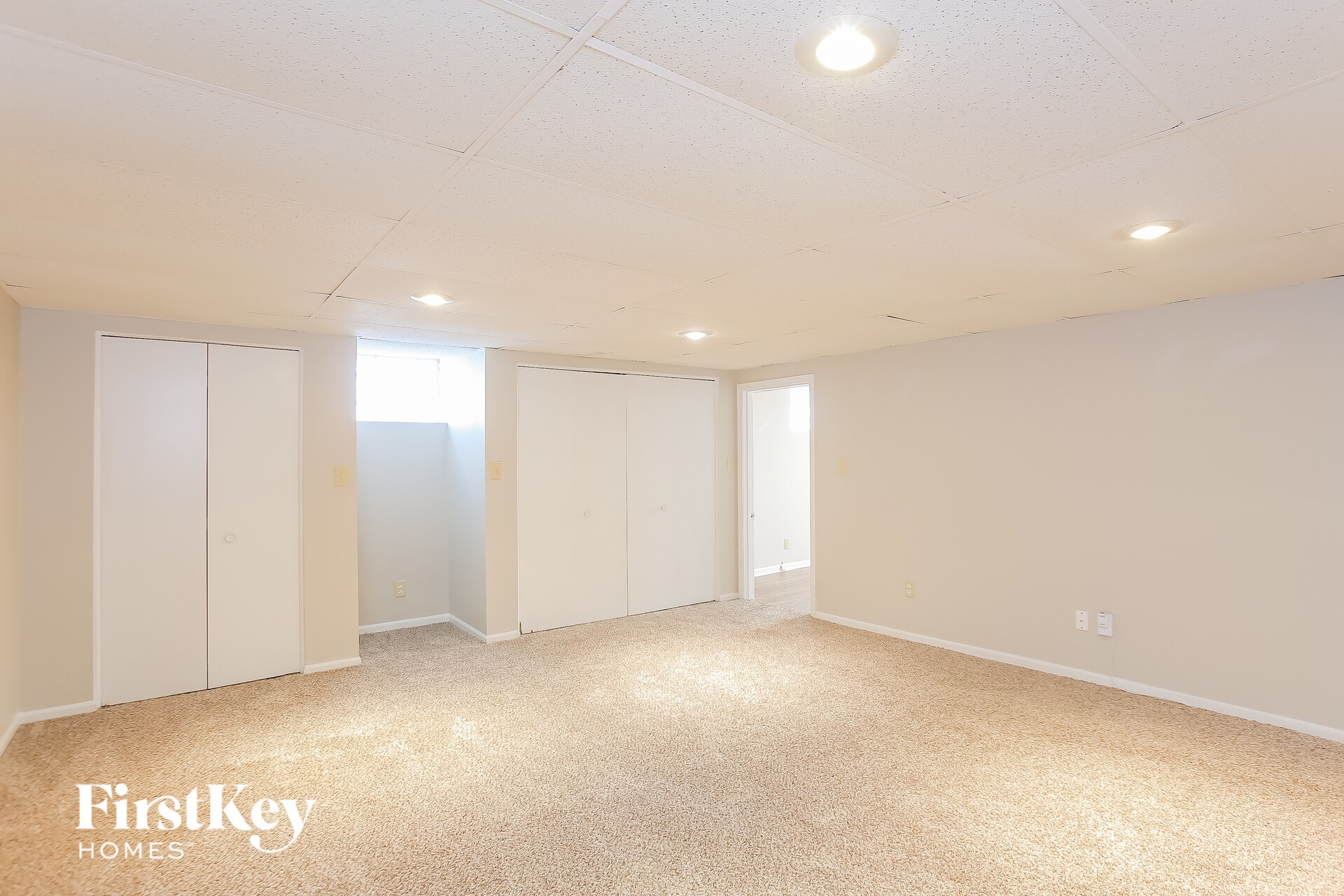 Building Photo - 9707 E 79th Terrace