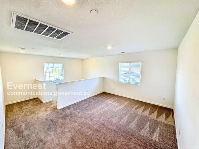 Building Photo - 8128 Bossa Nova Way