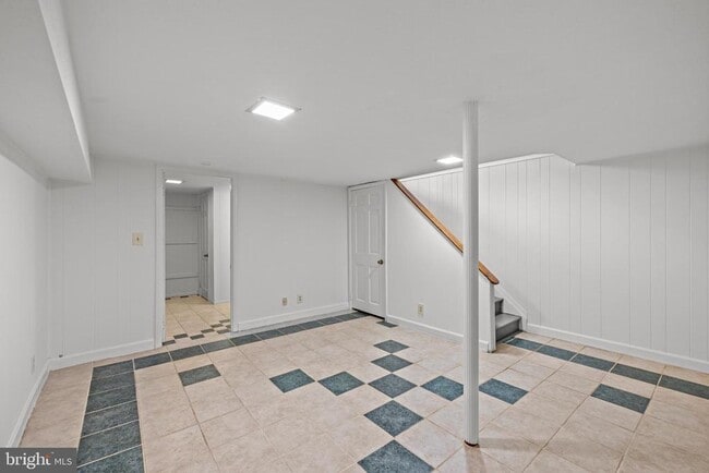 Building Photo - 3061 S Woodrow St