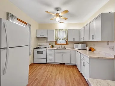 Building Photo - 1262 S Quincy St