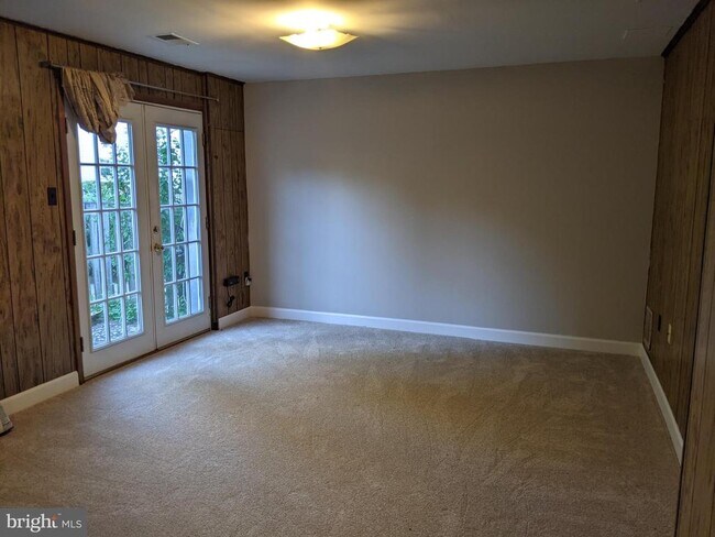 Building Photo - 3036 White Birch Ct