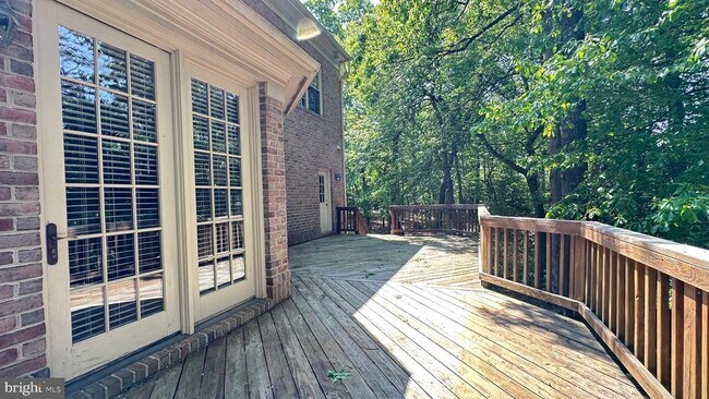 Building Photo - 1354 Lewinsville Mews Ct