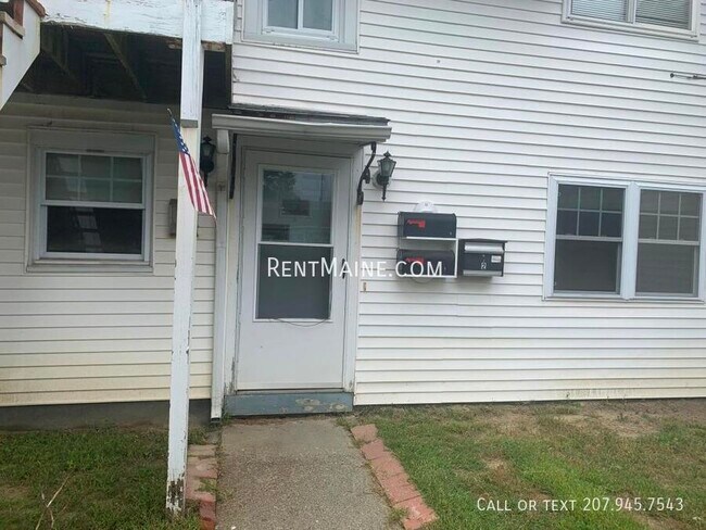 Building Photo - 35 Bosworth St