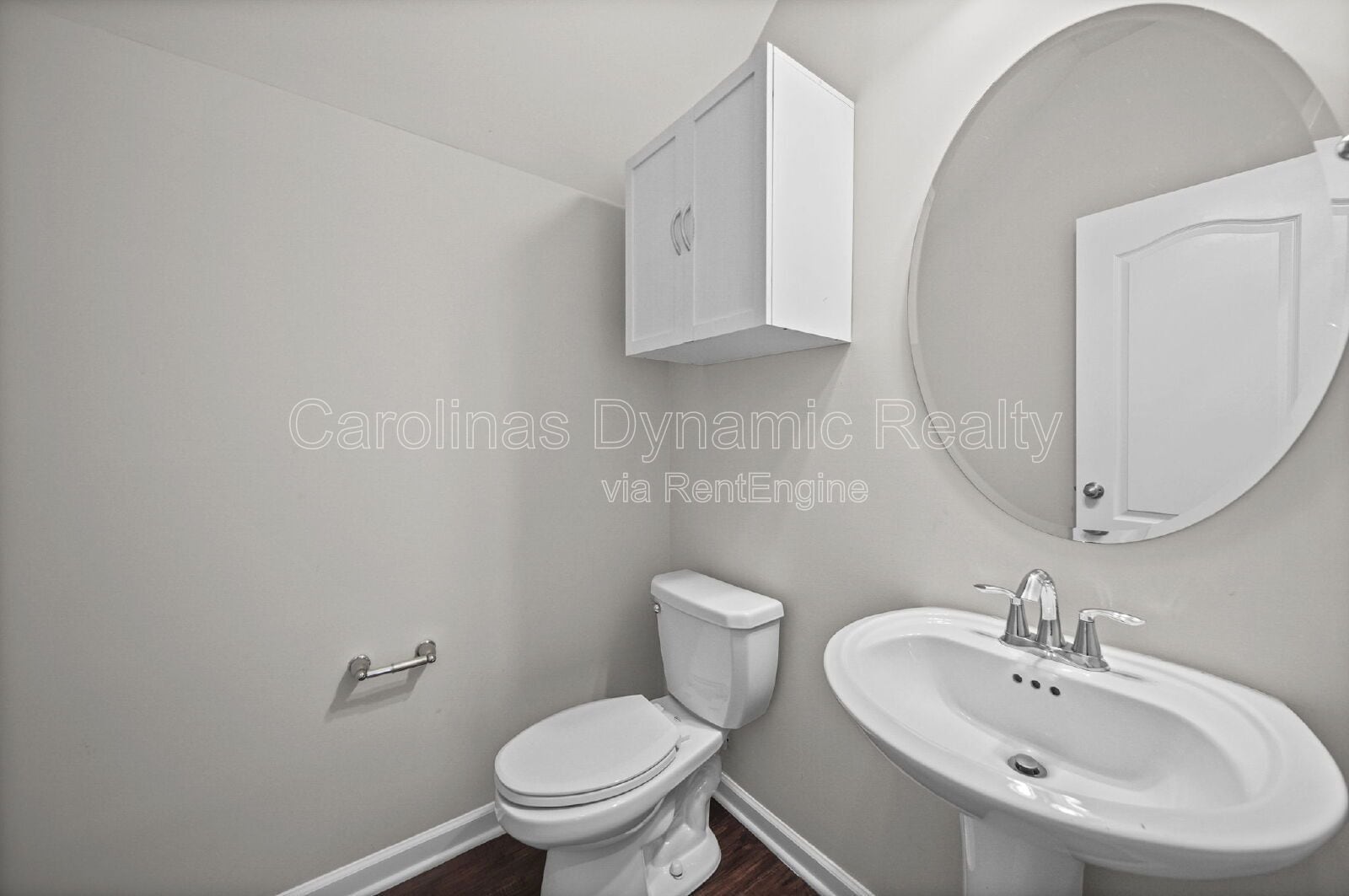 Building Photo - 15108 Evergreen House Dr