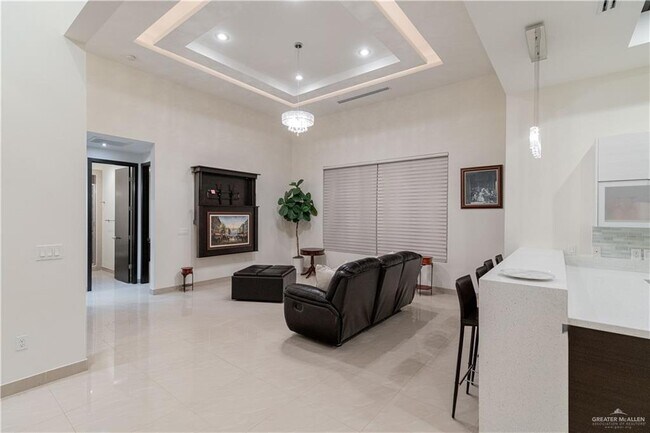Building Photo - 3701 Ebro Dr